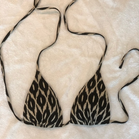 Robin Piccone Animal Print Swimsuit Top Size S - Picture 3 of 15